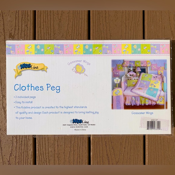 🆕KIDS LINE CLOTHES PEGS HOOKS SET OF 3 GOSSAMER WINGS NIB - Picture 2 of 2